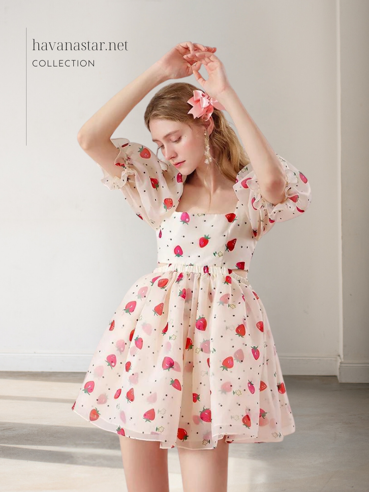 فستان الأورجانزا رومانسي ستايل الأميرات بطباعة شكل الفراولة